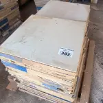 LOTE 382 - 01 LOTE COM PORCELANATO PORTOBELLO 60CM X 60CM MINERAL NUDE (NO ESTADO)