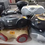 LOTE 126 - 10 APARELHOS DE SOM MARCAS E MODELOS DIVERSOS COM AVARIAS. (NO ESTADO) ATENÇÃO! FAZER A VISITAÇÃO ANTES DE ARREMATAR, NÃO SABEMOS SE FUNCIONA. LEILÃO NÃO TEM GARANTIA E NEM DEVOLUÇÃO, SUJEITO A POSSÍVEIS AVARIAS VISÍVEIS/OCULTAS E/OU AUSÊNCIA DE COMPONENTES.