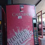 LOTE 343 - 01 MÁQUINA CAFEMATIC BEBIDAS GELADAS COM AVARIAS.  (NO ESTADO) ATENÇÃO! FAZER A VISITAÇÃO ANTES DE ARREMATAR, NÃO SABEMOS SE FUNCIONA. LEILÃO NÃO TEM GARANTIA E NEM DEVOLUÇÃO, SUJEITO A POSSÍVEIS AVARIAS VISÍVEIS/OCULTAS E/OU AUSÊNCIA DE COMPONENTES.