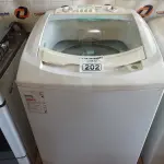 LOTE 202 - 01 MÁQUINA DE LAVAR ROUPAS MARCA CÔNSUL CAPACIDADE 10KG. (NO ESTADO) ATENÇÃO! FAZER A VISITAÇÃO ANTES DE ARREMATAR, NÃO SABEMOS SE FUNCIONA. LEILÃO NÃO TEM GARANTIA E NEM DEVOLUÇÃO, SUJEITO A POSSÍVEIS AVARIAS VISÍVEIS/OCULTAS E/OU AUSÊNCIA DE COMPONENTES.