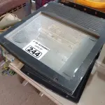 LOTE 244 - 02 LUMINÁRIAS DE PÁTIO. (NO ESTADO) ATENÇÃO! FAZER A VISITAÇÃO ANTES DE ARREMATAR, NÃO SABEMOS SE FUNCIONA. LEILÃO NÃO TEM GARANTIA E NEM DEVOLUÇÃO, SUJEITO A POSSÍVEIS AVARIAS VISÍVEIS/OCULTAS E/OU AUSÊNCIA DE COMPONENTES.