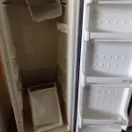 LOTE 306 - 01 FREEZER VERTICAL MARCA CÔNSUL 220V. (NO ESTADO) ATENÇÃO! FAZER A VISITAÇÃO ANTES DE ARREMATAR, NÃO SABEMOS SE FUNCIONA. LEILÃO NÃO TEM GARANTIA E NEM DEVOLUÇÃO, SUJEITO A POSSÍVEIS AVARIAS VISÍVEIS/OCULTAS E/OU AUSÊNCIA DE COMPONENTES.