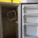 LOTE 306 - 01 FREEZER VERTICAL MARCA CÔNSUL 220V. (NO ESTADO) ATENÇÃO! FAZER A VISITAÇÃO ANTES DE ARREMATAR, NÃO SABEMOS SE FUNCIONA. LEILÃO NÃO TEM GARANTIA E NEM DEVOLUÇÃO, SUJEITO A POSSÍVEIS AVARIAS VISÍVEIS/OCULTAS E/OU AUSÊNCIA DE COMPONENTES.