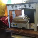 LOTE 472 - 01 SUCATA DE SHAR BROILER, 01 BANCADA BAIXA DE FERRO, 01 NOBREAK PARA RACK E 01 FOGÃO INDUSTRIAL 02 BOCAS. (NO ESTADO) ATENÇÃO! FAZER A VISITAÇÃO ANTES DE ARREMATAR, NÃO SABEMOS SE FUNCIONA. LEILÃO NÃO TEM GARANTIA E NEM DEVOLUÇÃO, SUJEITO A POSSÍVEIS AVARIAS VISÍVEIS/OCULTAS E/OU AUSÊNCIA DE COMPONENTES.