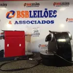 LOTE 265 - 02 CAFETEIRAS MARCAS E MODELOS DIVERSOS. (NO ESTADO) ATENÇÃO! FAZER A VISITAÇÃO ANTES DE ARREMATAR, NÃO SABEMOS SE FUNCIONA. LEILÃO NÃO TEM GARANTIA E NEM DEVOLUÇÃO, SUJEITO A POSSÍVEIS AVARIAS VISÍVEIS/OCULTAS E/OU AUSÊNCIA DE COMPONENTES.