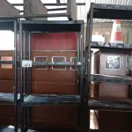 LOTE 473 - 05 ESTANTES DE PLÁSTICO. (NO ESTADO) ATENÇÃO! FAZER A VISITAÇÃO ANTES DE ARREMATAR, NÃO SABEMOS SE FUNCIONA. LEILÃO NÃO TEM GARANTIA E NEM DEVOLUÇÃO, SUJEITO A POSSÍVEIS AVARIAS VISÍVEIS/OCULTAS E/OU AUSÊNCIA DE COMPONENTES.