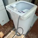 LOTE 362 - 01 ESTEIRA ERGOMÉTRICA E 01 TANQUINHO 220V. (NO ESTADO) ATENÇÃO! FAZER A VISITAÇÃO ANTES DE ARREMATAR, NÃO SABEMOS SE FUNCIONA. LEILÃO NÃO TEM GARANTIA E NEM DEVOLUÇÃO, SUJEITO A POSSÍVEIS AVARIAS VISÍVEIS/OCULTAS E/OU AUSÊNCIA DE COMPONENTES.