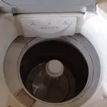 LOTE 327 - 01 MÁQUINA DE LAVAR ROUPAS MARCA BRASTEMP CAPACIDADE 11KG. (NO ESTADO) ATENÇÃO! FAZER A VISITAÇÃO ANTES DE ARREMATAR, NÃO SABEMOS SE FUNCIONA. LEILÃO NÃO TEM GARANTIA E NEM DEVOLUÇÃO, SUJEITO A POSSÍVEIS AVARIAS VISÍVEIS/OCULTAS E/OU AUSÊNCIA DE COMPONENTES.
