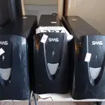LOTE 357 - 03 NOBREAKS MARCAS SMS 700VA. (NO ESTADO) ATENÇÃO! FAZER A VISITAÇÃO ANTES DE ARREMATAR, NÃO SABEMOS SE FUNCIONA. LEILÃO NÃO TEM GARANTIA E NEM DEVOLUÇÃO, SUJEITO A POSSÍVEIS AVARIAS VISÍVEIS/OCULTAS E/OU AUSÊNCIA DE COMPONENTES.