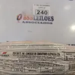 LOTE 240 - 01 ROLO DE CABO FLEXÍVEL 100M, 2,5MM NA COR BRANCA. (NO ESTADO) ATENÇÃO! FAZER A VISITAÇÃO ANTES DE ARREMATAR, NÃO SABEMOS SE FUNCIONA. LEILÃO NÃO TEM GARANTIA E NEM DEVOLUÇÃO, SUJEITO A POSSÍVEIS AVARIAS VISÍVEIS/OCULTAS E/OU AUSÊNCIA DE COMPONENTES.