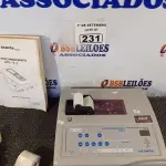 LOTE 231 - 01 ELETROCARDIÓGRAFO. (NO ESTADO) ATENÇÃO! FAZER A VISITAÇÃO ANTES DE ARREMATAR, NÃO SABEMOS SE FUNCIONA. LEILÃO NÃO TEM GARANTIA E NEM DEVOLUÇÃO, SUJEITO A POSSÍVEIS AVARIAS VISÍVEIS/OCULTAS E/OU AUSÊNCIA DE COMPONENTES.
