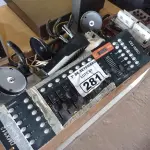 LOTE 281 - 01 CONTROLADORA DMX512 E MATERIAIS DIVERSOS. (NO ESTADO) ATENÇÃO! FAZER A VISITAÇÃO ANTES DE ARREMATAR, NÃO SABEMOS SE FUNCIONA. LEILÃO NÃO TEM GARANTIA E NEM DEVOLUÇÃO, SUJEITO A POSSÍVEIS AVARIAS VISÍVEIS/OCULTAS E/OU AUSÊNCIA DE COMPONENTES.