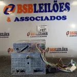 LOTE 427 - 01 CENTRAL MULTIMÍDIA E 01 APARELHO DE SOM AUTOMOTIVO. (NO ESTADO) ATENÇÃO! FAZER A VISITAÇÃO ANTES DE ARREMATAR, NÃO SABEMOS SE FUNCIONA. LEILÃO NÃO TEM GARANTIA E NEM DEVOLUÇÃO, SUJEITO A POSSÍVEIS AVARIAS VISÍVEIS/OCULTAS E/OU AUSÊNCIA DE COMPONENTES.