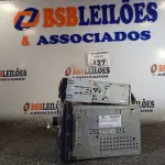 LOTE 427 - 01 CENTRAL MULTIMÍDIA E 01 APARELHO DE SOM AUTOMOTIVO. (NO ESTADO) ATENÇÃO! FAZER A VISITAÇÃO ANTES DE ARREMATAR, NÃO SABEMOS SE FUNCIONA. LEILÃO NÃO TEM GARANTIA E NEM DEVOLUÇÃO, SUJEITO A POSSÍVEIS AVARIAS VISÍVEIS/OCULTAS E/OU AUSÊNCIA DE COMPONENTES.