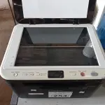 LOTE 254 - 01 IMPRESSORA MULTIFUNCIONAL MARCA SAMSUNG MODELO SCX-3200. (NO ESTADO) ATENÇÃO! FAZER A VISITAÇÃO ANTES DE ARREMATAR, NÃO SABEMOS SE FUNCIONA. LEILÃO NÃO TEM GARANTIA E NEM DEVOLUÇÃO, SUJEITO A POSSÍVEIS AVARIAS VISÍVEIS/OCULTAS E/OU AUSÊNCIA DE COMPONENTES.