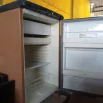 LOTE 495 - 01 FRIGOBAR MARCA PROSDÓCIMO 220V. (NO ESTADO) ATENÇÃO! FAZER A VISITAÇÃO ANTES DE ARREMATAR, NÃO SABEMOS SE FUNCIONA. LEILÃO NÃO TEM GARANTIA E NEM DEVOLUÇÃO, SUJEITO A POSSÍVEIS AVARIAS VISÍVEIS/OCULTAS E/OU AUSÊNCIA DE COMPONENTES.