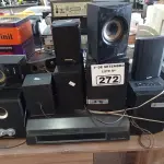 LOTE 272 - 01 TOCA-DISCOS, VÁRIAS CAIXINHAS DE SOM AMBIENTE, 04 APARELHOS DE DVD, 02 VIDEOCASSETES E 04 CONTROLES REMOTOS MARCAS E MODELOS DIVERSOS.  (NO ESTADO) ATENÇÃO! FAZER A VISITAÇÃO ANTES DE ARREMATAR, NÃO SABEMOS SE FUNCIONA. LEILÃO NÃO TEM GARANTIA E NEM DEVOLUÇÃO, SUJEITO A POSSÍVEIS AVARIAS VISÍVEIS/OCULTAS E/OU AUSÊNCIA DE COMPONENTES.