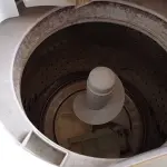 LOTE 335 - 01 MÁQUINA DE LAVAR ROUPAS MARCA BRASTEMP. (NO ESTADO) ATENÇÃO! FAZER A VISITAÇÃO ANTES DE ARREMATAR, NÃO SABEMOS SE FUNCIONA. LEILÃO NÃO TEM GARANTIA E NEM DEVOLUÇÃO, SUJEITO A POSSÍVEIS AVARIAS VISÍVEIS/OCULTAS E/OU AUSÊNCIA DE COMPONENTES.
