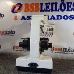 LOTE 365 - 01 MICROSCÓPIO. (NO ESTADO) ATENÇÃO! FAZER A VISITAÇÃO ANTES DE ARREMATAR, NÃO SABEMOS SE FUNCIONA. LEILÃO NÃO TEM GARANTIA E NEM DEVOLUÇÃO, SUJEITO A POSSÍVEIS AVARIAS VISÍVEIS/OCULTAS E/OU AUSÊNCIA DE COMPONENTES.