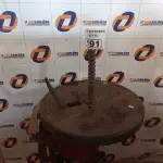 LOTE 191 - 01 MÁQUINA DE DESMONTAR PNEU. (NO ESTADO) ATENÇÃO! FAZER A VISITAÇÃO ANTES DE ARREMATAR, NÃO SABEMOS SE FUNCIONA. LEILÃO NÃO TEM GARANTIA E NEM DEVOLUÇÃO, SUJEITO A POSSÍVEIS AVARIAS VISÍVEIS/OCULTAS E/OU AUSÊNCIA DE COMPONENTES.