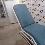 LOTE 218 - 01 CADEIRA ODONTOLÓGICA INCOMPLETA. (NO ESTADO) ATENÇÃO! FAZER A VISITAÇÃO ANTES DE ARREMATAR, NÃO SABEMOS SE FUNCIONA. LEILÃO NÃO TEM GARANTIA E NEM DEVOLUÇÃO, SUJEITO A POSSÍVEIS AVARIAS VISÍVEIS/OCULTAS E/OU AUSÊNCIA DE COMPONENTES.