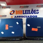 LOTE 413 - 02 NOTEBOOKS MARCAS TOSHIBA PARA RETIRADA DE PEÇAS. (NO ESTADO) ATENÇÃO! FAZER A VISITAÇÃO ANTES DE ARREMATAR, NÃO SABEMOS SE FUNCIONA. LEILÃO NÃO TEM GARANTIA E NEM DEVOLUÇÃO, SUJEITO A POSSÍVEIS AVARIAS VISÍVEIS/OCULTAS E/OU AUSÊNCIA DE COMPONENTES.