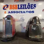LOTE 265 - 02 CAFETEIRAS MARCAS E MODELOS DIVERSOS. (NO ESTADO) ATENÇÃO! FAZER A VISITAÇÃO ANTES DE ARREMATAR, NÃO SABEMOS SE FUNCIONA. LEILÃO NÃO TEM GARANTIA E NEM DEVOLUÇÃO, SUJEITO A POSSÍVEIS AVARIAS VISÍVEIS/OCULTAS E/OU AUSÊNCIA DE COMPONENTES.