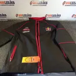 LOTE 400 - 01 JAQUETA TAMANHO “G”. (NO ESTADO) ATENÇÃO! FAZER A VISITAÇÃO ANTES DE ARREMATAR, NÃO SABEMOS SE FUNCIONA. LEILÃO NÃO TEM GARANTIA E NEM DEVOLUÇÃO, SUJEITO A POSSÍVEIS AVARIAS VISÍVEIS/OCULTAS E/OU AUSÊNCIA DE COMPONENTES.