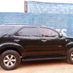 LOTE 527 - 01 I/TOYOTA HILUX SW4 SRV 4X4, ANO 2007, COR PRETA, DIESEL (NO ESTADO)