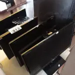 LOTE 513 - 07 MONITORES MARCAS E MODELOS DIVERSOS PARA RETIRADA DE PEÇAS. (NO ESTADO) ATENÇÃO! FAZER A VISITAÇÃO ANTES DE ARREMATAR, NÃO SABEMOS SE FUNCIONA. LEILÃO NÃO TEM GARANTIA E NEM DEVOLUÇÃO, SUJEITO A POSSÍVEIS AVARIAS VISÍVEIS/OCULTAS E/OU AUSÊNCIA DE COMPONENTES.