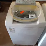 LOTE 312 - 01 MÁQUINA DE LAVAR ROUPAS MARCA BRASTEMP CAPACIDADE 11KG. (NO ESTADO) ATENÇÃO! FAZER A VISITAÇÃO ANTES DE ARREMATAR, NÃO SABEMOS SE FUNCIONA. LEILÃO NÃO TEM GARANTIA E NEM DEVOLUÇÃO, SUJEITO A POSSÍVEIS AVARIAS VISÍVEIS/OCULTAS E/OU AUSÊNCIA DE COMPONENTES.