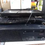 LOTE 348 - 01 CPU, 01 MONITOR E 01 TECLADO. (NO ESTADO) ATENÇÃO! FAZER A VISITAÇÃO ANTES DE ARREMATAR, NÃO SABEMOS SE FUNCIONA. LEILÃO NÃO TEM GARANTIA E NEM DEVOLUÇÃO, SUJEITO A POSSÍVEIS AVARIAS VISÍVEIS/OCULTAS E/OU AUSÊNCIA DE COMPONENTES.