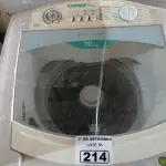 LOTE 214 - 01 MÁQUINA DE LAVAR ROUPAS MARCA CÔNSUL CAPACIDADE 10KG. (NO ESTADO) ATENÇÃO! FAZER A VISITAÇÃO ANTES DE ARREMATAR, NÃO SABEMOS SE FUNCIONA. LEILÃO NÃO TEM GARANTIA E NEM DEVOLUÇÃO, SUJEITO A POSSÍVEIS AVARIAS VISÍVEIS/OCULTAS E/OU AUSÊNCIA DE COMPONENTES.