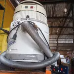 LOTE 454 - 01 ASPIRADOR DE PÓ MULTI VAC. (NO ESTADO) ATENÇÃO! FAZER A VISITAÇÃO ANTES DE ARREMATAR, NÃO SABEMOS SE FUNCIONA. LEILÃO NÃO TEM GARANTIA E NEM DEVOLUÇÃO, SUJEITO A POSSÍVEIS AVARIAS VISÍVEIS/OCULTAS E/OU AUSÊNCIA DE COMPONENTES.