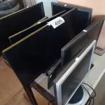 LOTE 496 - 08 MONITORES MARCAS E MODELOS DIVERSOS PARA RETIRADA DE PEÇAS. (NO ESTADO) ATENÇÃO! FAZER A VISITAÇÃO ANTES DE ARREMATAR, NÃO SABEMOS SE FUNCIONA. LEILÃO NÃO TEM GARANTIA E NEM DEVOLUÇÃO, SUJEITO A POSSÍVEIS AVARIAS VISÍVEIS/OCULTAS E/OU AUSÊNCIA DE COMPONENTES.