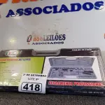 LOTE 418 - 01 JOGO DE SOQUETES SET 52 PEÇAS. (NO ESTADO) ATENÇÃO! FAZER A VISITAÇÃO ANTES DE ARREMATAR, NÃO SABEMOS SE FUNCIONA. LEILÃO NÃO TEM GARANTIA E NEM DEVOLUÇÃO, SUJEITO A POSSÍVEIS AVARIAS VISÍVEIS/OCULTAS E/OU AUSÊNCIA DE COMPONENTES.
