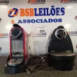 LOTE 265 - 02 CAFETEIRAS MARCAS E MODELOS DIVERSOS. (NO ESTADO) ATENÇÃO! FAZER A VISITAÇÃO ANTES DE ARREMATAR, NÃO SABEMOS SE FUNCIONA. LEILÃO NÃO TEM GARANTIA E NEM DEVOLUÇÃO, SUJEITO A POSSÍVEIS AVARIAS VISÍVEIS/OCULTAS E/OU AUSÊNCIA DE COMPONENTES.
