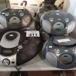 LOTE 211 - 10 APARELHOS DE SOM MARCAS E MODELOS DIVERSOS. (NO ESTADO) ATENÇÃO! FAZER A VISITAÇÃO ANTES DE ARREMATAR, NÃO SABEMOS SE FUNCIONA. LEILÃO NÃO TEM GARANTIA E NEM DEVOLUÇÃO, SUJEITO A POSSÍVEIS AVARIAS VISÍVEIS/OCULTAS E/OU AUSÊNCIA DE COMPONENTES.