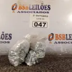 LOTE 047 - 01 KIT DE PARAFUSOS SEXTAVADOS (NO ESTADO) ATENÇÃO! FAZER A VISITAÇÃO ANTES DE ARREMATAR, NÃO SABEMOS SE FUNCIONA. LEILÃO NÃO TEM GARANTIA E NEM DEVOLUÇÃO, SUJEITO A POSSÍVEIS AVARIAS VISÍVEIS/OCULTAS E/OU AUSÊNCIA DE COMPONENTES.