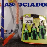 LOTE 038 - 01 KIT DE ALICATES E 01 ARCO DE SERRA 20”. (NO ESTADO) ATENÇÃO! FAZER A VISITAÇÃO ANTES DE ARREMATAR, NÃO SABEMOS SE FUNCIONA. LEILÃO NÃO TEM GARANTIA E NEM DEVOLUÇÃO, SUJEITO A POSSÍVEIS AVARIAS VISÍVEIS/OCULTAS E/OU AUSÊNCIA DE COMPONENTES.