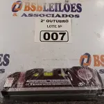 LOTE 007 - 01 TRENA DE 2.50M COM NÍVEL A LASER. (NO ESTADO) ATENÇÃO! FAZER A VISITAÇÃO ANTES DE ARREMATAR, NÃO SABEMOS SE FUNCIONA. LEILÃO NÃO TEM GARANTIA E NEM DEVOLUÇÃO, SUJEITO A POSSÍVEIS AVARIAS VISÍVEIS/OCULTAS E/OU AUSÊNCIA DE COMPONENTES.
