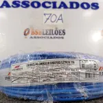 LOTE 070 - 01 ROLO DE CABO FLEXÍVEL 100M 10MM NA COR AZUL.(NO ESTADO) ATENÇÃO! FAZER A VISITAÇÃO ANTES DE ARREMATAR, NÃO SABEMOS SE FUNCIONA. LEILÃO NÃO TEM GARANTIA E NEM DEVOLUÇÃO, SUJEITO A POSSÍVEIS AVARIAS VISÍVEIS/OCULTAS E/OU AUSÊNCIA DE COMPONENTES.