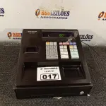 LOTE 017 - 01 CAIXA REGISTRADORA MARCA SHARP MODELO XE-A 107. (NO ESTADO) ATENÇÃO! FAZER A VISITAÇÃO ANTES DE ARREMATAR, NÃO SABEMOS SE FUNCIONA. LEILÃO NÃO TEM GARANTIA E NEM DEVOLUÇÃO, SUJEITO A POSSÍVEIS AVARIAS VISÍVEIS/OCULTAS E/OU AUSÊNCIA DE COMPONENTES.