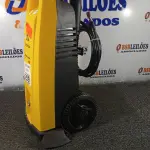 LOTE 259 - 01 LAVADORA DE ALTA PRESSÃO MARCA ELECTROLUX. (NO ESTADO) ATENÇÃO! FAZER A VISITAÇÃO ANTES DE ARREMATAR, NÃO SABEMOS SE FUNCIONA. LEILÃO NÃO TEM GARANTIA E NEM DEVOLUÇÃO, SUJEITO A POSSÍVEIS AVARIAS VISÍVEIS/OCULTAS E/OU AUSÊNCIA DE COMPONENTES.