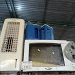 LOTE 102 - 01 FORNO ELÉTRICO, 01 CLIMATIZADOR E 02 GARRAFAS TÉRMICAS MARCAS E MODELOS DIVERSOS COM AVARIAS. (NO ESTADO) ATENÇÃO! FAZER A VISITAÇÃO ANTES DE ARREMATAR, NÃO SABEMOS SE FUNCIONA. LEILÃO NÃO TEM GARANTIA E NEM DEVOLUÇÃO, SUJEITO A POSSÍVEIS AVARIAS VISÍVEIS/OCULTAS E/OU AUSÊNCIA DE COMPONENTES.