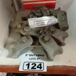 LOTE 124 - 10 MANILHAS/SAPATILHAS PARA CABO DE AÇO. (NO ESTADO) ATENÇÃO! FAZER A VISITAÇÃO ANTES DE ARREMATAR, NÃO SABEMOS SE FUNCIONA. LEILÃO NÃO TEM GARANTIA E NEM DEVOLUÇÃO, SUJEITO A POSSÍVEIS AVARIAS VISÍVEIS/OCULTAS E/OU AUSÊNCIA DE COMPONENTES.