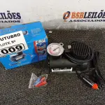 LOTE 009 - 01 MINI COMPRESSOR DE AR 12V. (NO ESTADO) ATENÇÃO! FAZER A VISITAÇÃO ANTES DE ARREMATAR, NÃO SABEMOS SE FUNCIONA. LEILÃO NÃO TEM GARANTIA E NEM DEVOLUÇÃO, SUJEITO A POSSÍVEIS AVARIAS VISÍVEIS/OCULTAS E/OU AUSÊNCIA DE COMPONENTES.