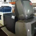 LOTE 197 - 03 TV’S DE TUBO MARCAS E MODELOS DIVERSOS PARA RETIRADA DE PEÇAS. (NO ESTADO) ATENÇÃO! FAZER A VISITAÇÃO ANTES DE ARREMATAR, NÃO SABEMOS SE FUNCIONA. LEILÃO NÃO TEM GARANTIA E NEM DEVOLUÇÃO, SUJEITO A POSSÍVEIS AVARIAS VISÍVEIS/OCULTAS E/OU AUSÊNCIA DE COMPONENTES.