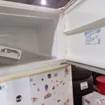 LOTE 244 - 01 GELADEIRA MARCA ELECTROLUX 200V. (NO ESTADO) ATENÇÃO! FAZER A VISITAÇÃO ANTES DE ARREMATAR, NÃO SABEMOS SE FUNCIONA. LEILÃO NÃO TEM GARANTIA E NEM DEVOLUÇÃO, SUJEITO A POSSÍVEIS AVARIAS VISÍVEIS/OCULTAS E/OU AUSÊNCIA DE COMPONENTES.