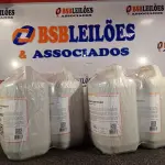 LOTE 143 - 20 LITROS DE SHAMPOO PARA CABELO E CORPO. (NO ESTADO) ATENÇÃO! FAZER A VISITAÇÃO ANTES DE ARREMATAR, NÃO SABEMOS SE FUNCIONA. LEILÃO NÃO TEM GARANTIA E NEM DEVOLUÇÃO, SUJEITO A POSSÍVEIS AVARIAS VISÍVEIS/OCULTAS E/OU AUSÊNCIA DE COMPONENTES.